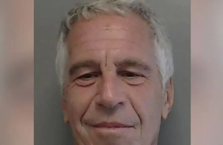 Нові "файли Епштейна" розкривають "широту орбіти" зв'язків з впливовими особами - Politico 