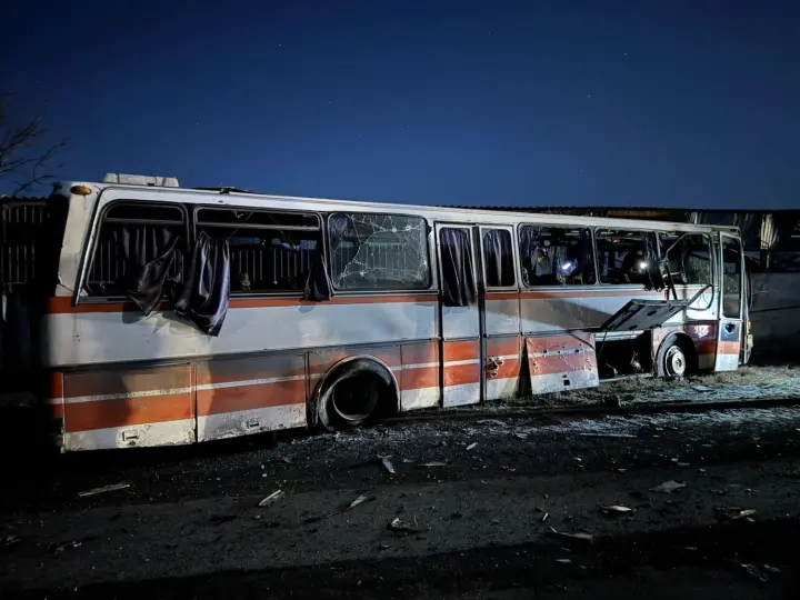 Операторы вражеских шахедов сознательно атаковали гражданских: "Флэш" об ударе рф по автобусу с шахтерами
