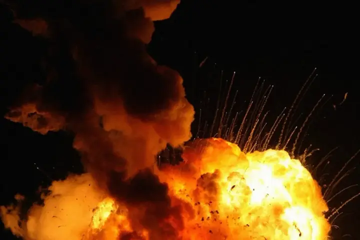 Россия нанесла массированный удар по Киеву ракетами и дронами в лютый мороз