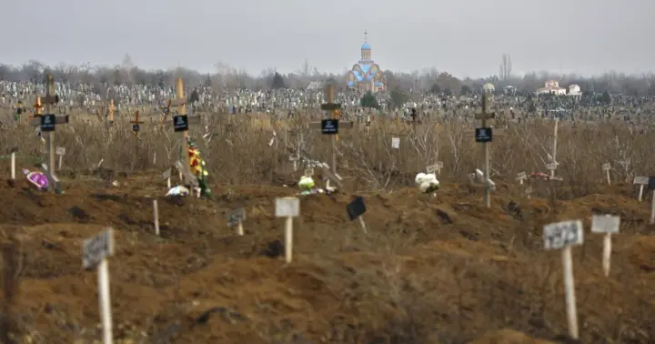 Russia is trying to hide traces of crimes in occupied Mariupol and is destroying mass graves of civilians - CPD