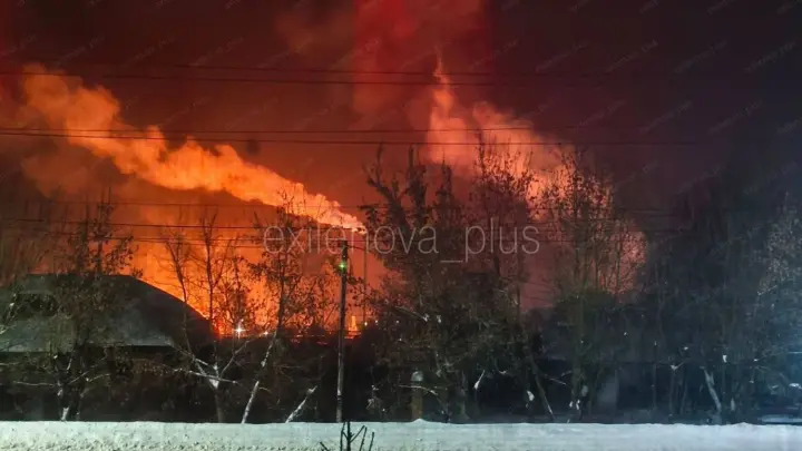 В российской Твери прогремели взрывы: горит химзавод - СМИ