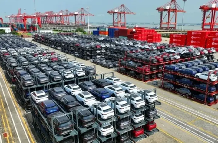 ЄС та Китай домовилися про нові правила імпорту електромобілів 