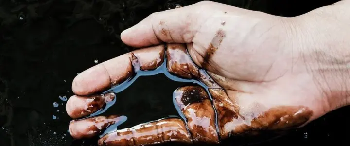 Цены на нефть падают из-за цен на нефть, падающих на фоне разрядки напряженности на Ближнем Востоке между США и Ираном