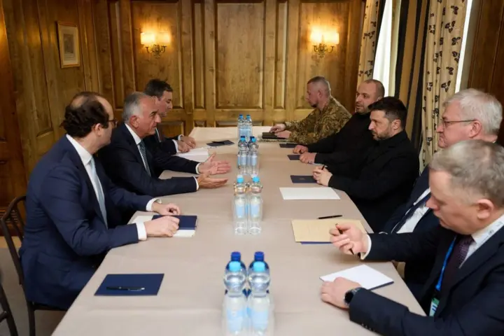 Зеленський зустрівся з принцом Ірану в екзилі: засудили постачання іранським режимом "шахедів" до рф