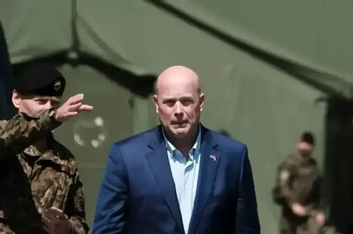 Китай мог бы позвонить путину и завершить войну - посол США при НАТО