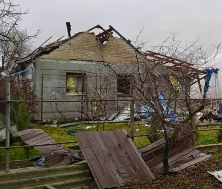 российская армия нанесла удары по Днепропетровщине: ранены ребенок и взрослый