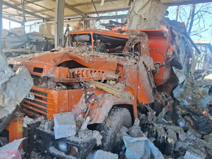 Enemy launched a missile strike on the regional road service: the road industry base was destroyed