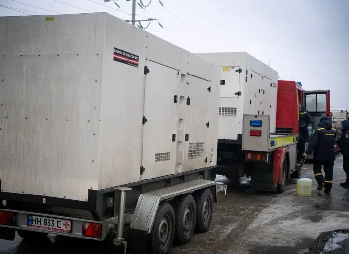 Одещина відновлює електропостачання після російських атак: 18 тисяч абонентів залишаються без світла