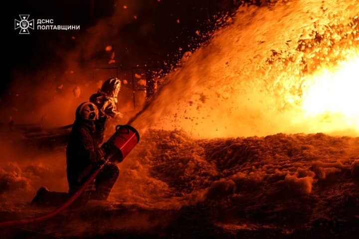 На Полтавщине враг ударил по промышленным предприятиям, до 20 тыс. обесточенных