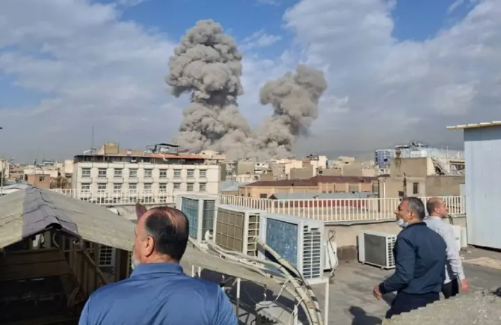 США спешат уничтожить ракетные и беспилотные силы Ирана до исчерпания ракет к системам ПВО - WSJ