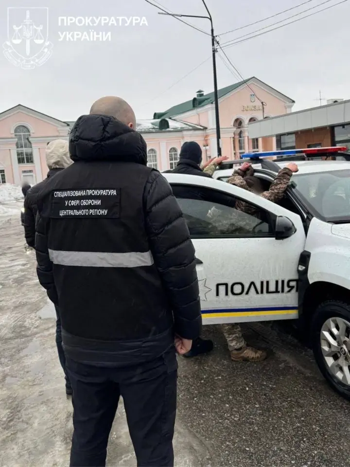 В Киевской области задержан начальник одного из районных отделов ТЦК и СП за вымогательство $4 000
