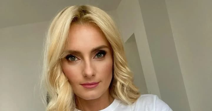 Ирина Федишин получила от Зеленского награду "Золотое сердце" за волонтерство