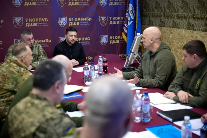 Zelenskyy held a security meeting in Donetsk region: tasks for road repairs on evacuation routes identified