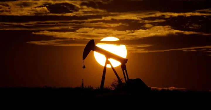 Аналитики прогнозируют возможный рост стоимости нефти до 215 долларов за баррель