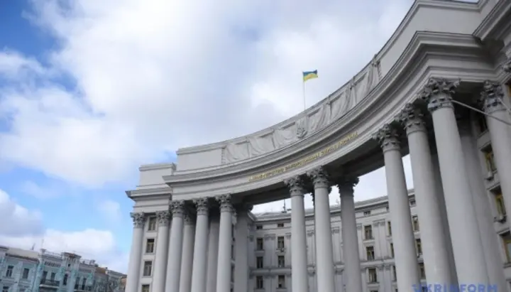 МЗС України відреагувало на блокування Угорщиною підтримки вступу України до ЄС