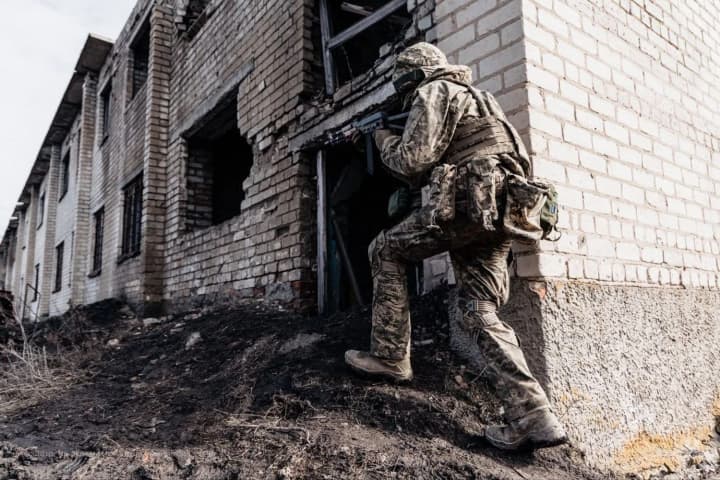 На фронті вже зафіксовано 45 атак, ворог найактивніше діє на Гуляйпільському напрямку - Генштаб