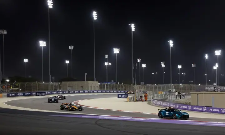 Гран-прі Формули-1 у Бахрейні та Саудівській Аравії не відбудуться - ЗМІ