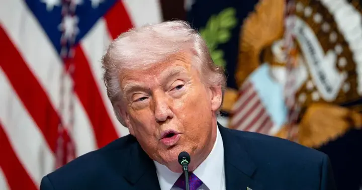 Трамп заявив, що іранці в США перебувають "під наглядом" через загрозу тероризму 