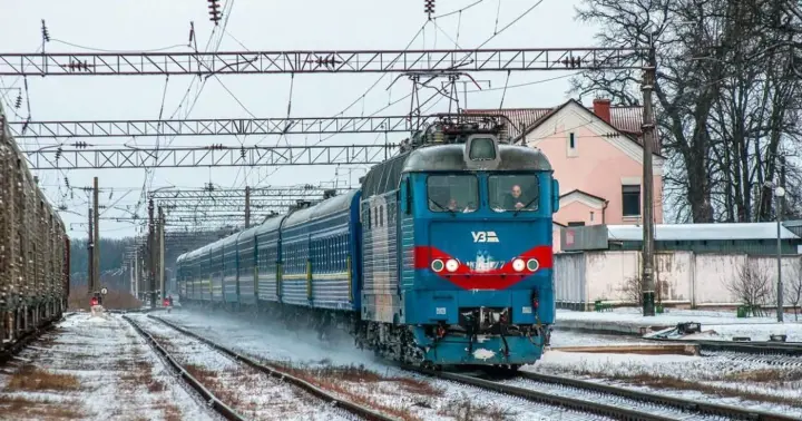 Ukrzaliznytsia changes routes and cancels a number of suburban trains