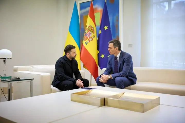 Украина и Испания подписали новые оборонные соглашения - Зеленский