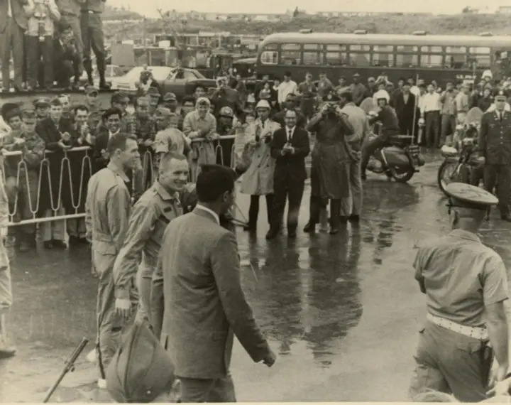 У США опублікували раніше невідомі фото Ніла Армстронга після аварії місії Джеміні-8