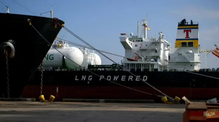 US warns EU over deal - possible LNG disruptions and price hikes