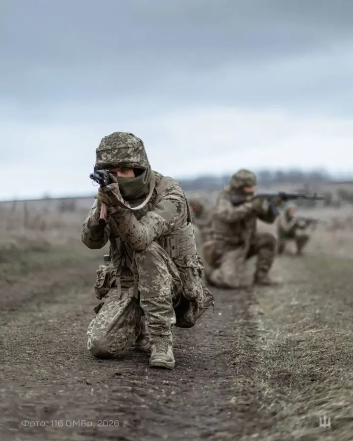 Оккупанты запустили более 5500 дронов и совершили 152 штурма за сутки - Генштаб