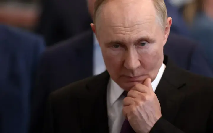 Russians' trust in Putin has fallen to a historic low since the full-scale war began - poll
