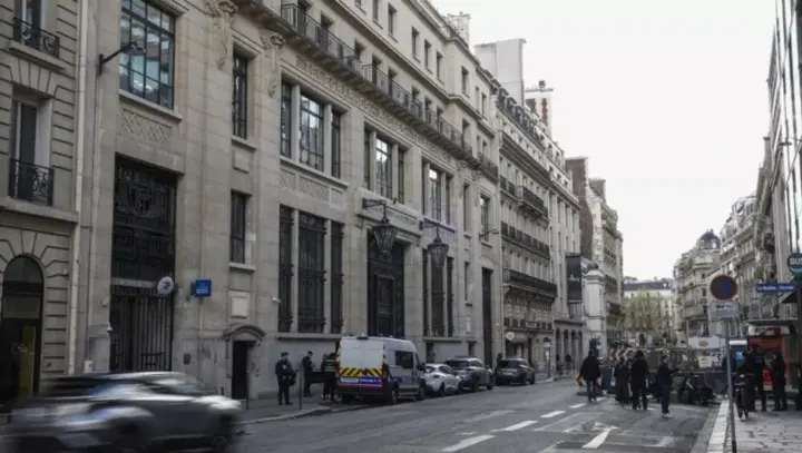 У Парижі поліція зірвала спробу теракту біля Bank of America