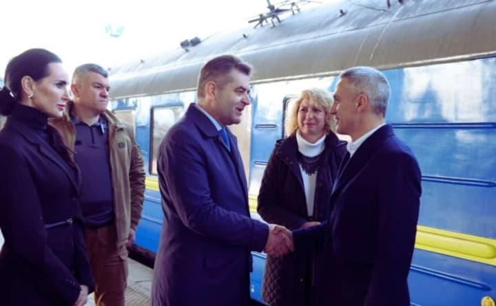 Acting Prime Minister of Bulgaria arrives in Kyiv with government delegation