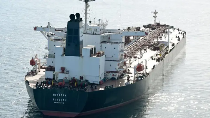 Капітана танкера з "тіньового флоту" рф засудили у Франції до року ув’язнення 