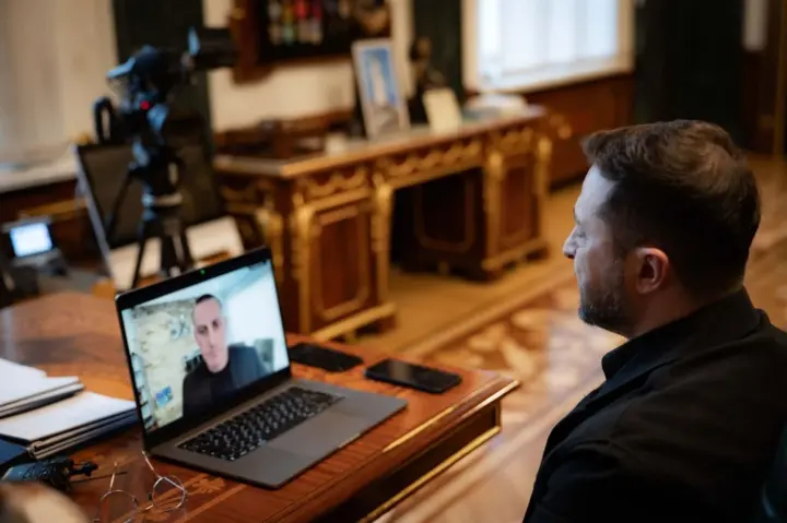 Ukraine must find Russia's weaknesses and prioritize - Zelenskyy