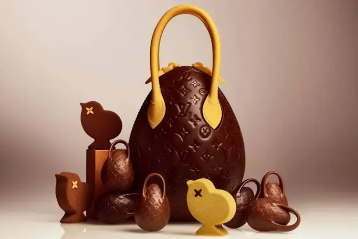 Louis Vuitton created an edible Easter bag made of chocolate weighing over a kilogram