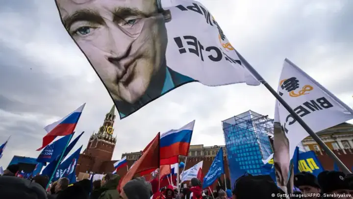 Доверие россиян к путину и власти падает, особенно среди молодежи - опрос