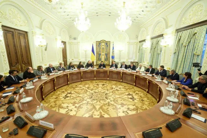 Членство України в ЄС є важливою гарантією безпеки - Зеленський на зустрічі з главами делегацій парламентів країн Європи