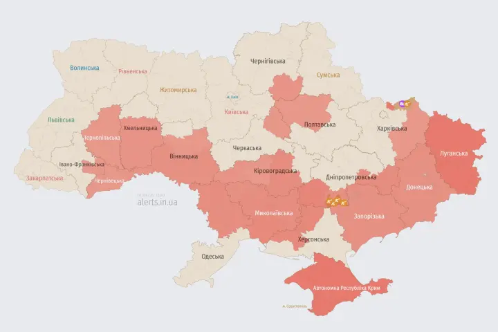 Russian drone attack on Ukraine continues - authorities report threat to the west and air defense operations