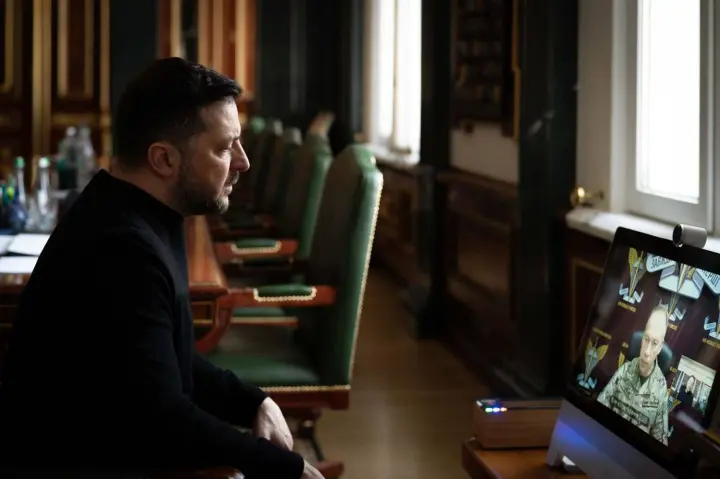 Зеленський отримав доповідь Сирського про зрив планів рф на фронті - росія лише нарощує свої втрати і не зриває наші операції