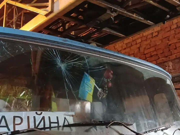 Ворожий безпілотник атакував бригаду Запоріжжяобленерго під час ліквідації наслідків попереднього удару