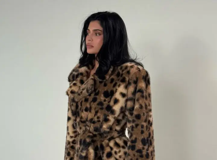 Кайли Дженнер показала провокационные образы для обложки Puss Puss