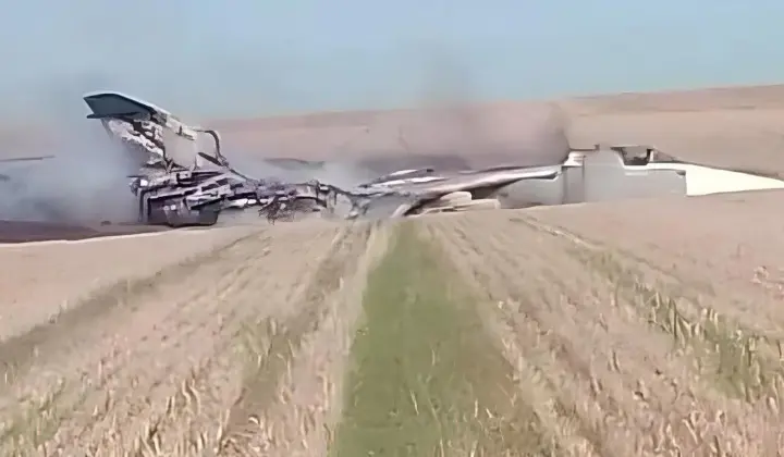 В Крыму второй раз за неделю разбился российский самолет - истребитель Су-30