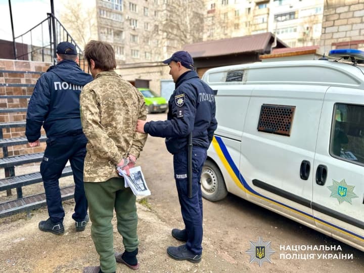 In Mykolaiv Oblast, a 3-year-old boy died from carbon monoxide poisoning while his father was drinking.