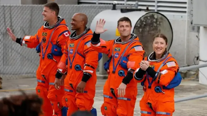 Как проходит полет Artemis II к Луне