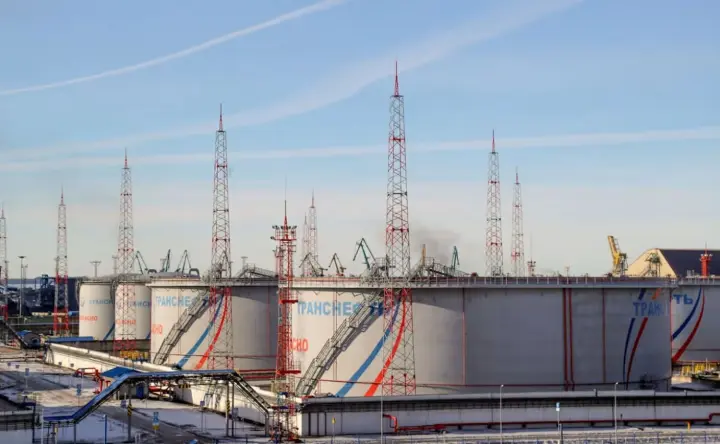 Нафтові порти рф на Балтиці досі не можуть обробляти вантажі після атак дронів