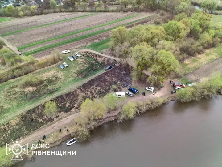 На Рівненщині потонув трирічний хлопчик, ще одну дитину шукають