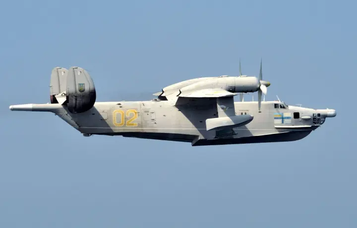 General Staff confirms damage to enemy Be-12 amphibious aircraft near Crimea