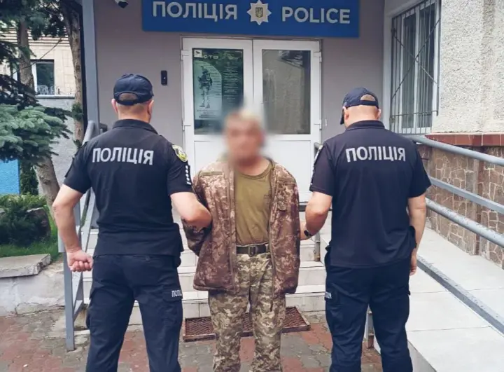 Военный в Киевской области из-за ревности убил женщину и сослуживца, еще в одного стрелял дважды