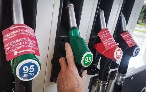 Free sale of gasoline has been completely halted in occupied Crimea - Aksyonov