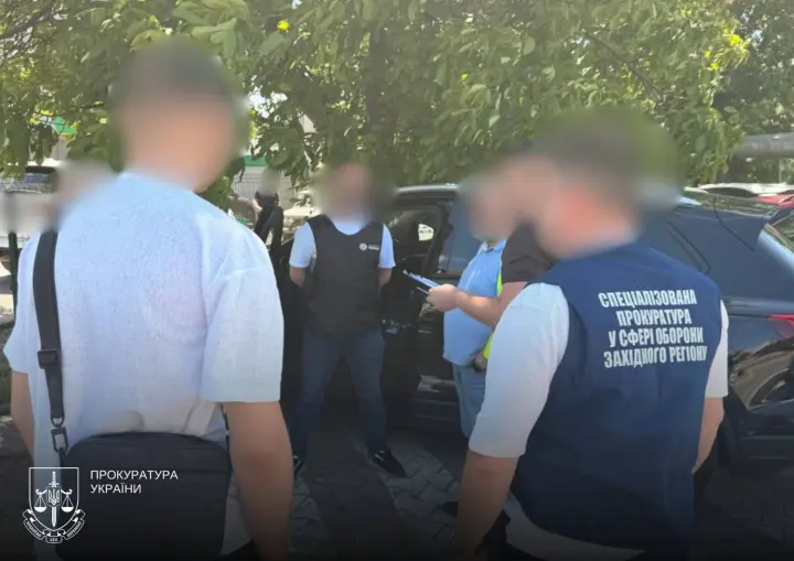 Pseudo-general in Bukovyna promised military transfers to the rear for $6,000; he has been detained