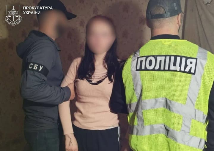 Неповнолітню затримали через смерть військового після підсипаного йому метадону, дівчина каже про вказівки куратора з рф