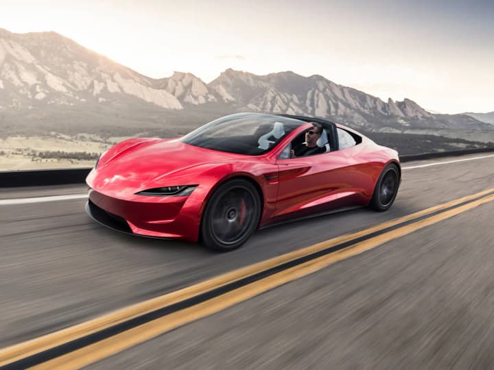 Presentation of the "rocket" Tesla Roadster postponed